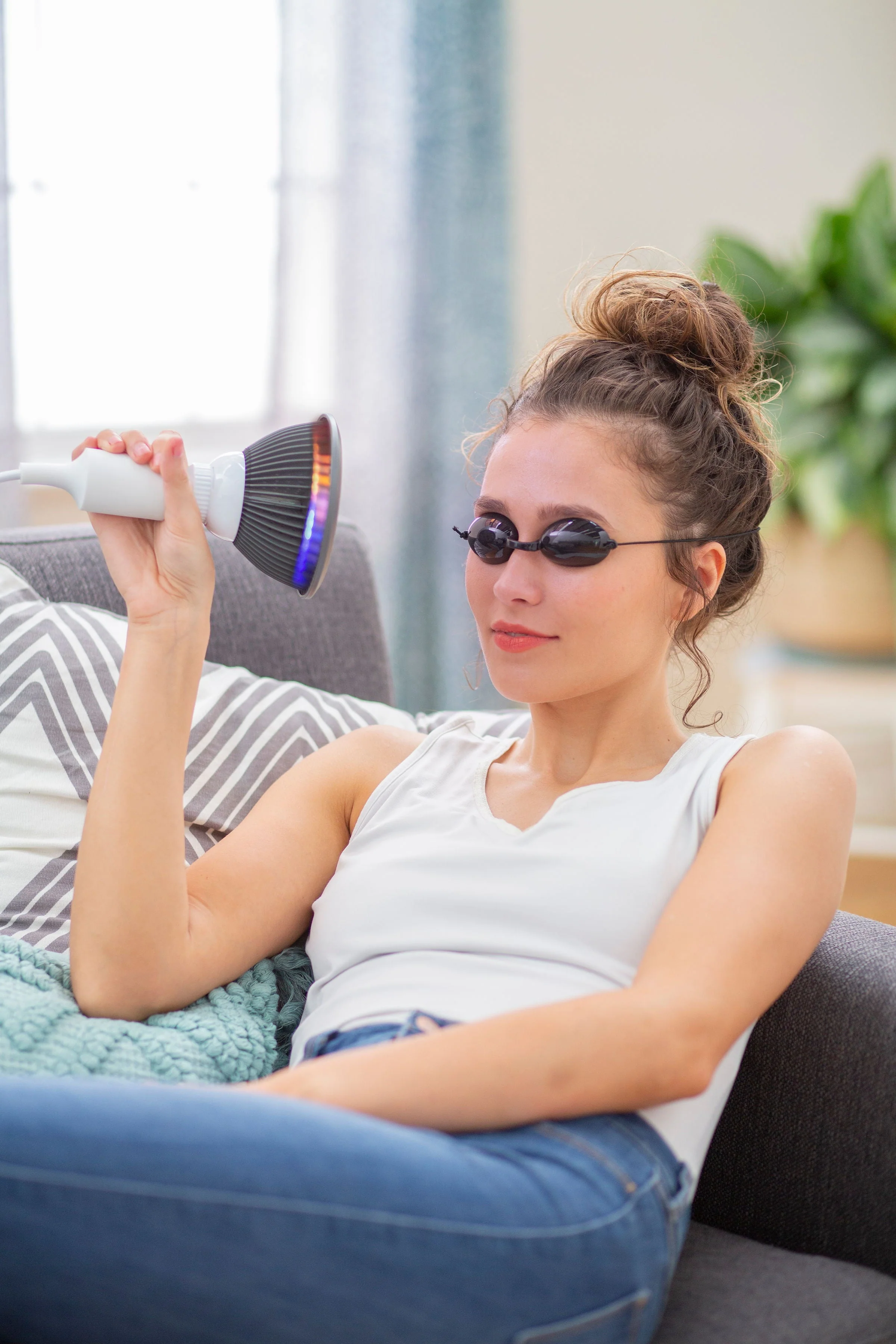 Orange LED Light Therapy - Image 8